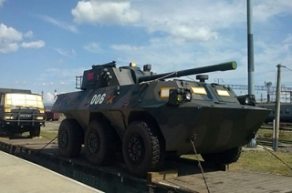 Китайские военные привезли в Саратов самоходные минометы