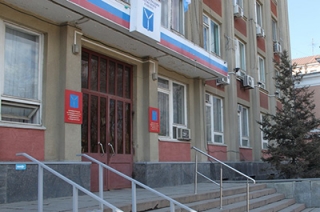 На слушаниях обсуждают объединение должностей главы и главы администрации