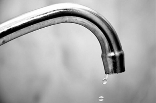 Детский сад и несколько предприятий остались без холодной воды