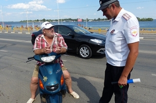В Саратове пройдет рейд "Мотоцикл, скутер, мопед, велосипед"