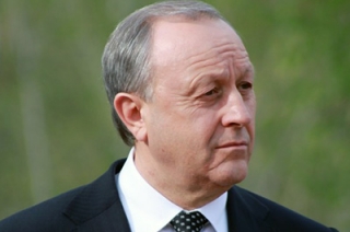Валерий Радаев будет открывать дорогу в компании "своих" СМИ