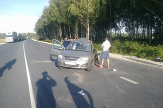Саратовец на легковушке врезался в фуру в Рязанской области