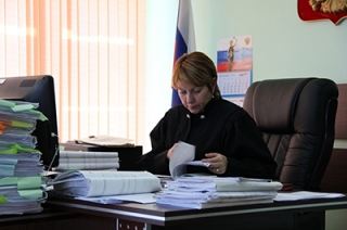 Администрация Саратова требует снести незаконную постройку "Элвиса"