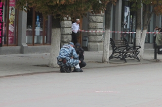 Из-за бесхозного пакета оцепили проспект Кирова
