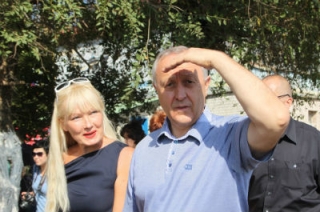 Валерий Радаев запустил в небо голубей и увидел победу жеребца
