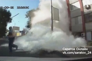 В Сети появилась видеозапись момента автокатастрофы на Новоузенской