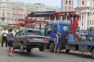 Незаконную эвакуацию могут приравнять к угону автомобиля