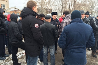 Полиция начала задержания протестующих дальнобойщиков