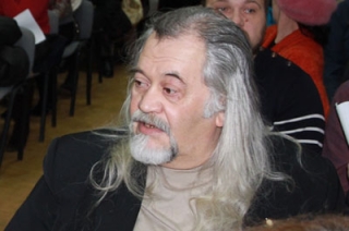 Участники слушаний не могут начать работу из-за Александра Журбина