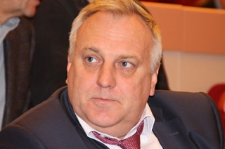Глава администрации Ленинского района пока не собирается уходить в отставку