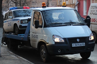Энгельсские депутаты заподозрили ГИБДД и эвакуаторщиков в сговоре