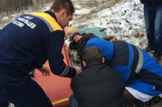 Добровольцы оказали помощь пострадавшим в ДТП на трассе