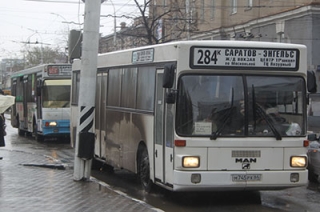 Рейтинг: в Саратовской области ездить на автобусах относительно безопасно