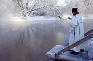 Составлен график освящения воды в Саратовской области