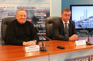 Дмитрий Аяцков презентовал проект "Культурный теплоход"