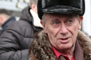 Капремонт. Александр Ландо требует начать диалог "с главными строителями"