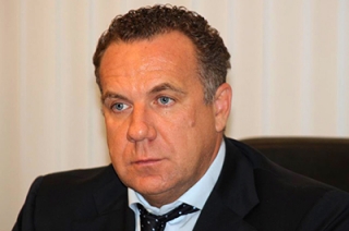 Глава Саратова выступил против создания платных парковок