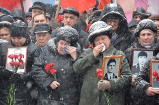 На открытие памятной доски в Саратове ждут самого Бориса Громова