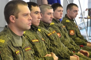 Ветераны Кировского района видят в молодежи достойных защитников Отечества
