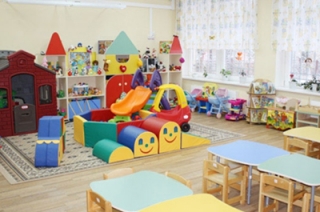 В новых детсадах Кировского района не хватает молодых кадров