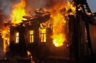 При пожаре в частном доме погиб мужчина