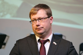 Губернатор назначил Дениса Фадеева ответственным за межнациональное согласие