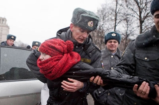 Каждый второй саратовец доверяет суду и правоохранительным органам