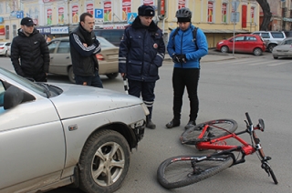 На Московской "десятка" сбила велосипедиста