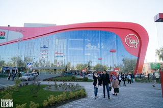 "Тау Галерея" впервые приглашает на Масленицу