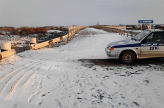 Движение легкового транспорта по мосту через Камелик восстановлено
