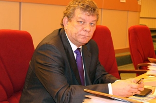 Сергей Крайнов обеспечил кворум на заседании комиссии гордумы