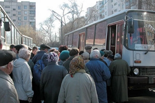 В Энгельсе начинают курсировать дачные автобусы