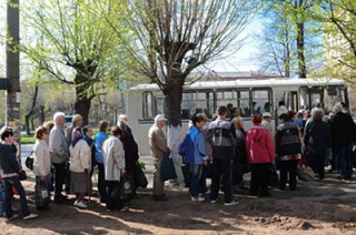 Завтра в Саратове начнут курсировать дачные автобусы