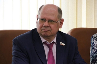 Иван Кузьмин призвал увековечить дату открытия саратовского цирка
