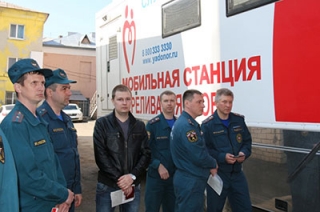 В донорской акции приняли участие 60 сотрудников ГУ МЧС