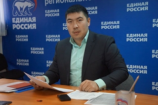 Азамат Кунаев: "Наши дети должны помнить о героях Великой Отечественной"