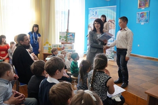 Больше 800 саратовских детей приняли участие в конкурсе рукотворных книг