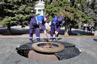 "Саратовгаз" проверил системы газоснабжения на мемориалах с Вечным огнем
