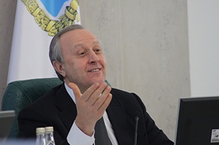 Валерий Радаев заработал за прошлый год 3,4 млн рублей