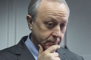 Валерий Радаев остается в "антитопе" национального рейтинга глав регионов