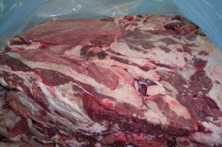 В "Грозди" и "Палитре вкусов" продавали продукцию неизвестных животноводов