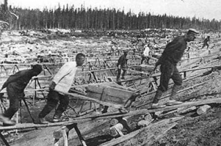 В сквере на Астраханской установят памятник жертвам политических репрессий
