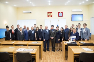 В СГЮА прошел день дублера