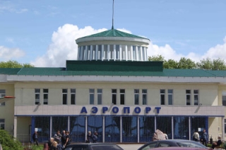 Росавиация пока не продлила "Саратовским авиалиниям" сертификат безопасности