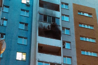 В Солнечном после "взрыва" на балконе загорелись две квартиры