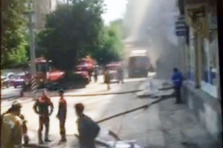 На Чернышевского горит Волжский дом быта