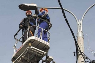 На Огородной демонтируют фонари и укладывают щебень