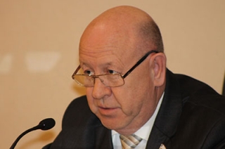 Александр Буренин об урагане: "Пострадавшим будет оказана финансовая помощь"