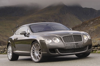 На дорогах Саратова появился один новый "Bentley"