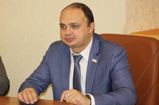 Министр пеняет на большие налоговые вычеты из бюджета